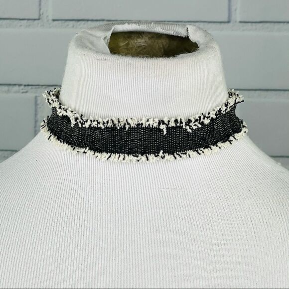 10/$25🦋 Farah Jewelry Frayed Edge Black Denim Choker - Picture 5 of 7